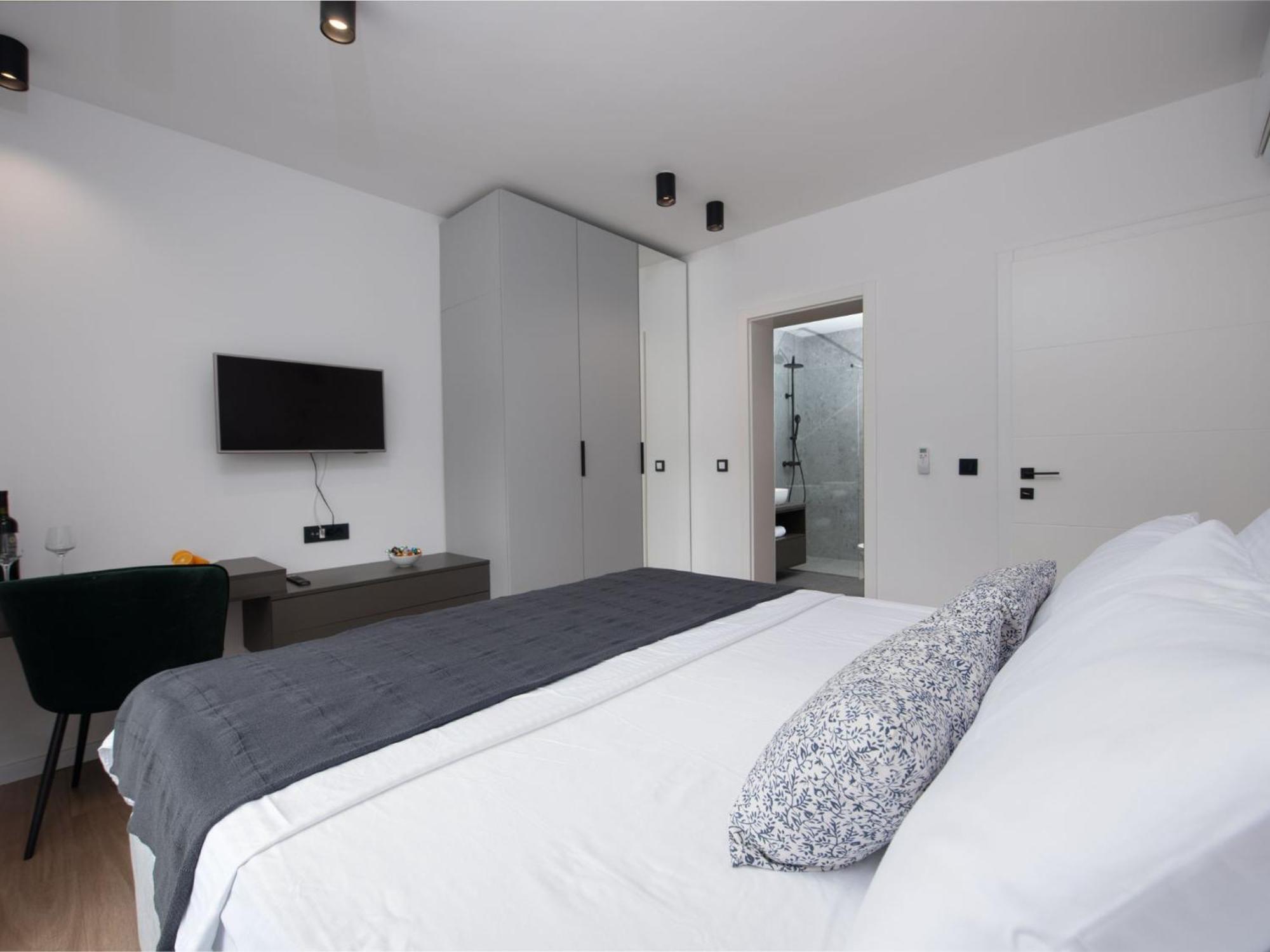 Brand New 'maslina' With Pool Villa *