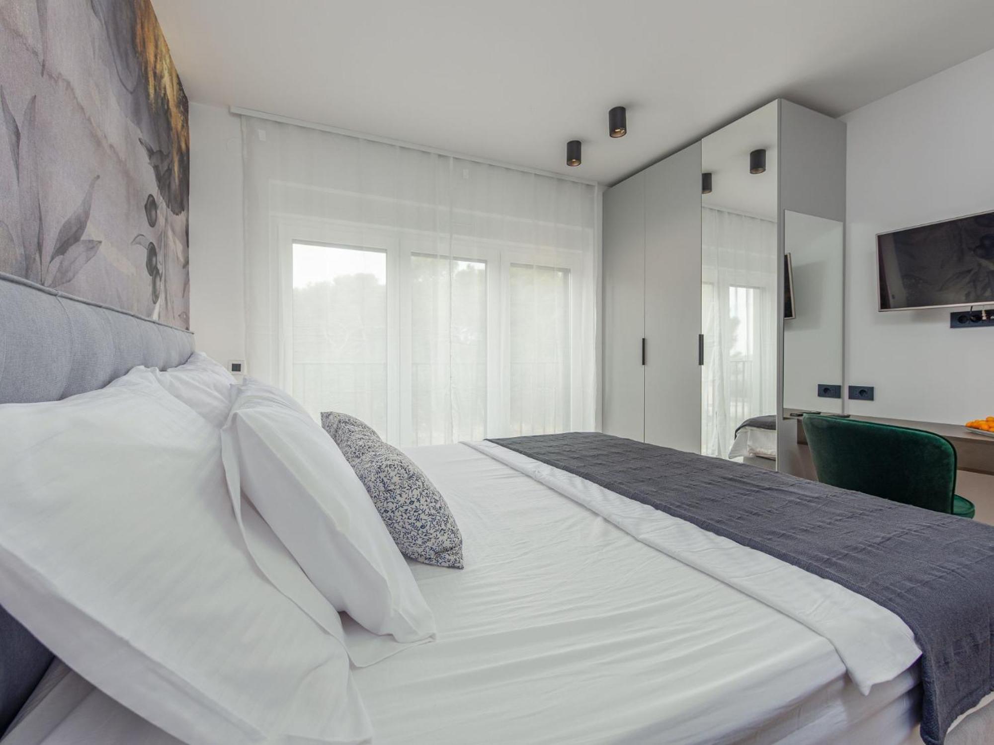 Brand New 'maslina' With Pool Villa