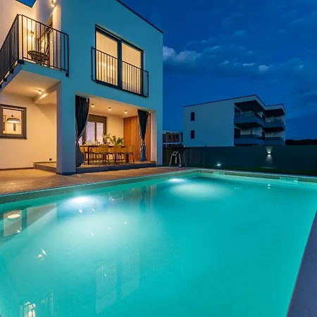 Brand New Villa 'Maslina' With Pool Povljana Zewnętrze zdjęcie